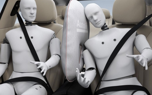 Central airbag will equip 19 models this year