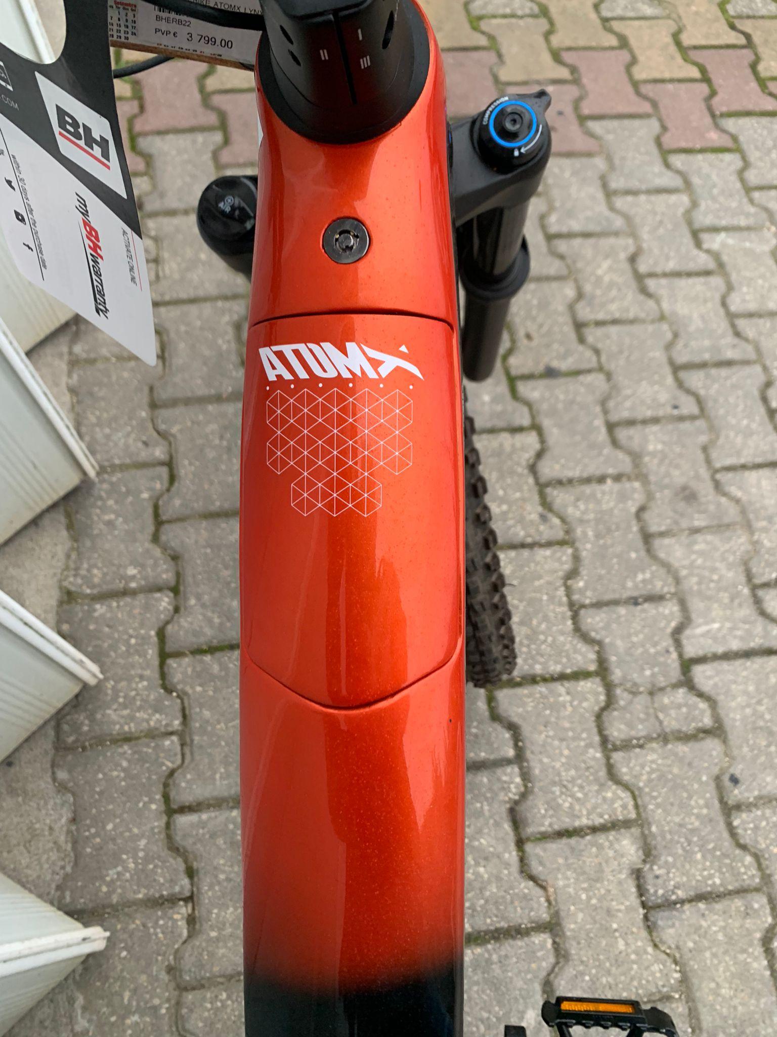 BICICLETA BH ATOMX LYNX PRO 8.2 