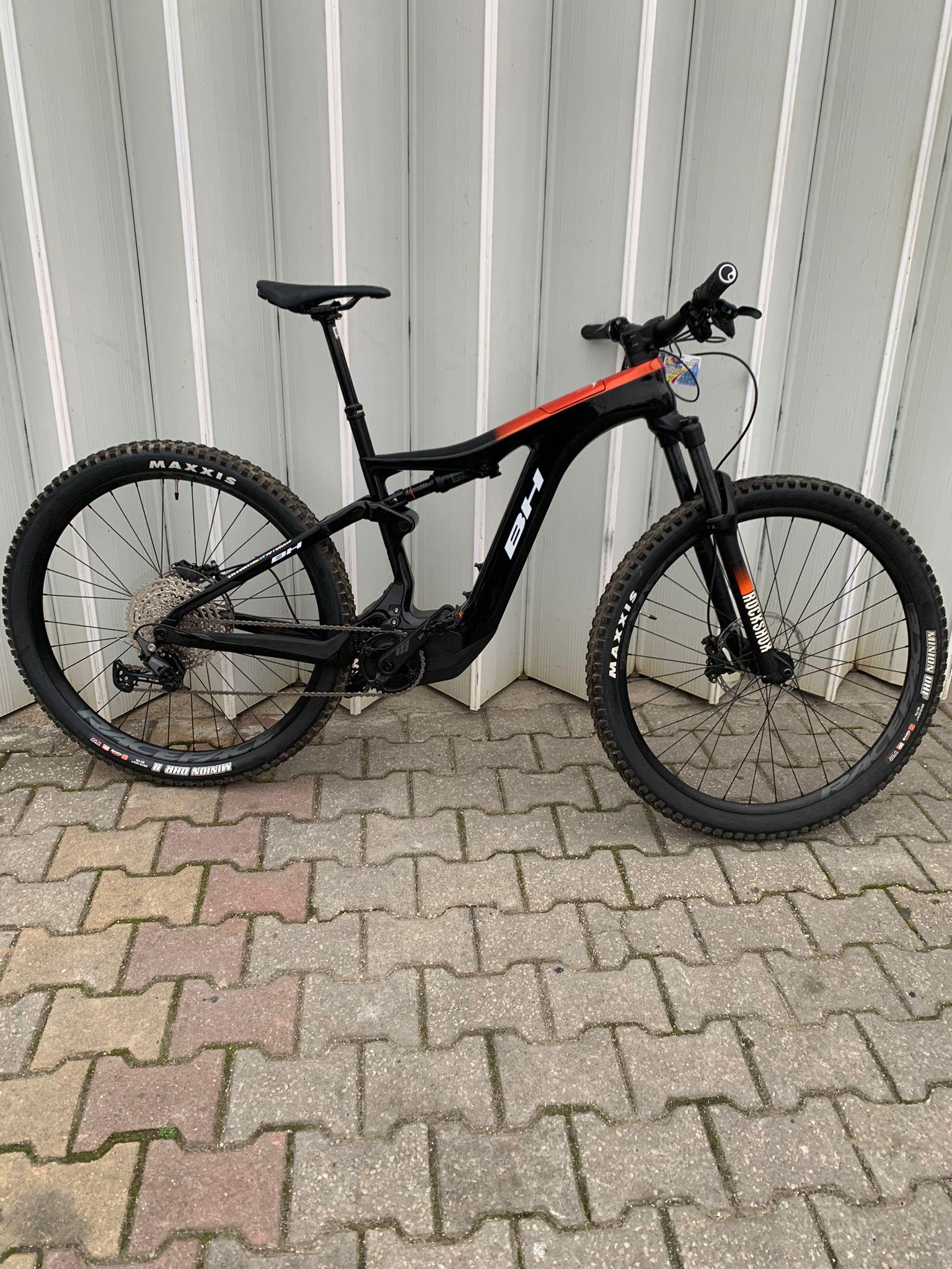BICICLETA BH ATOMX LYNX PRO 8.2 