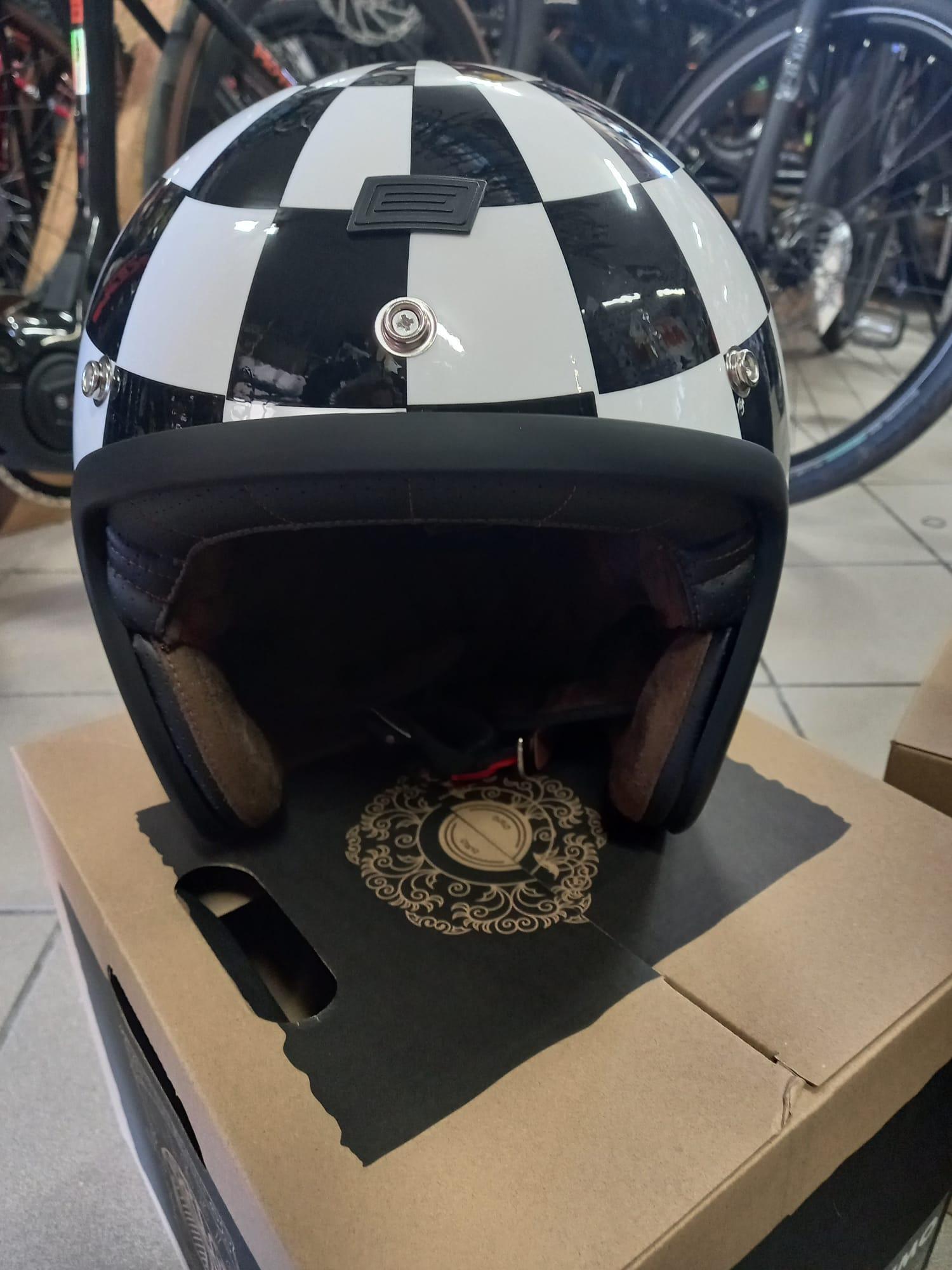 CAPACETE VINTAGE