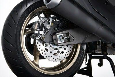 MOTO KYMCO CV3