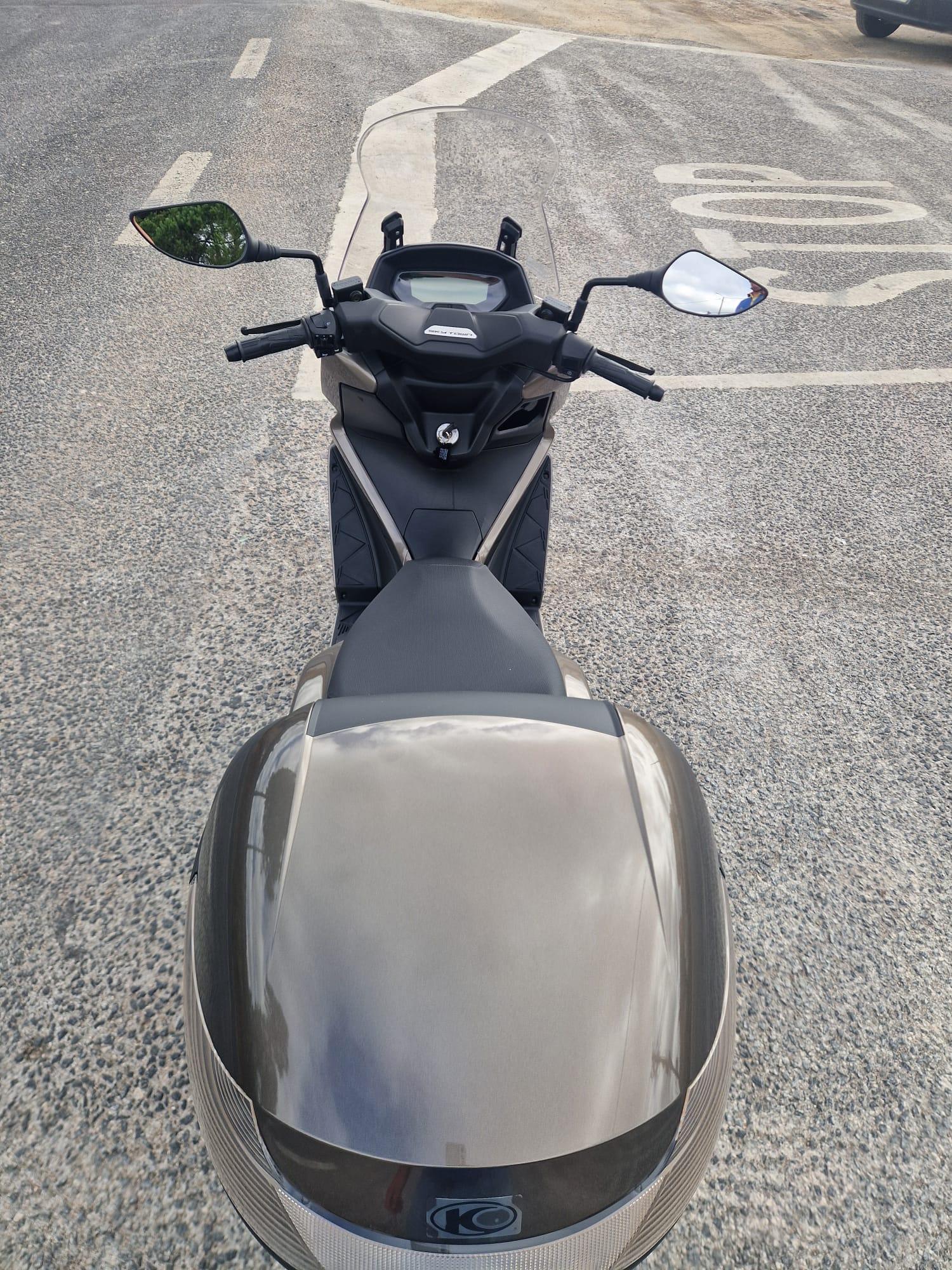MOTO KYMCO SKYTOWN 125