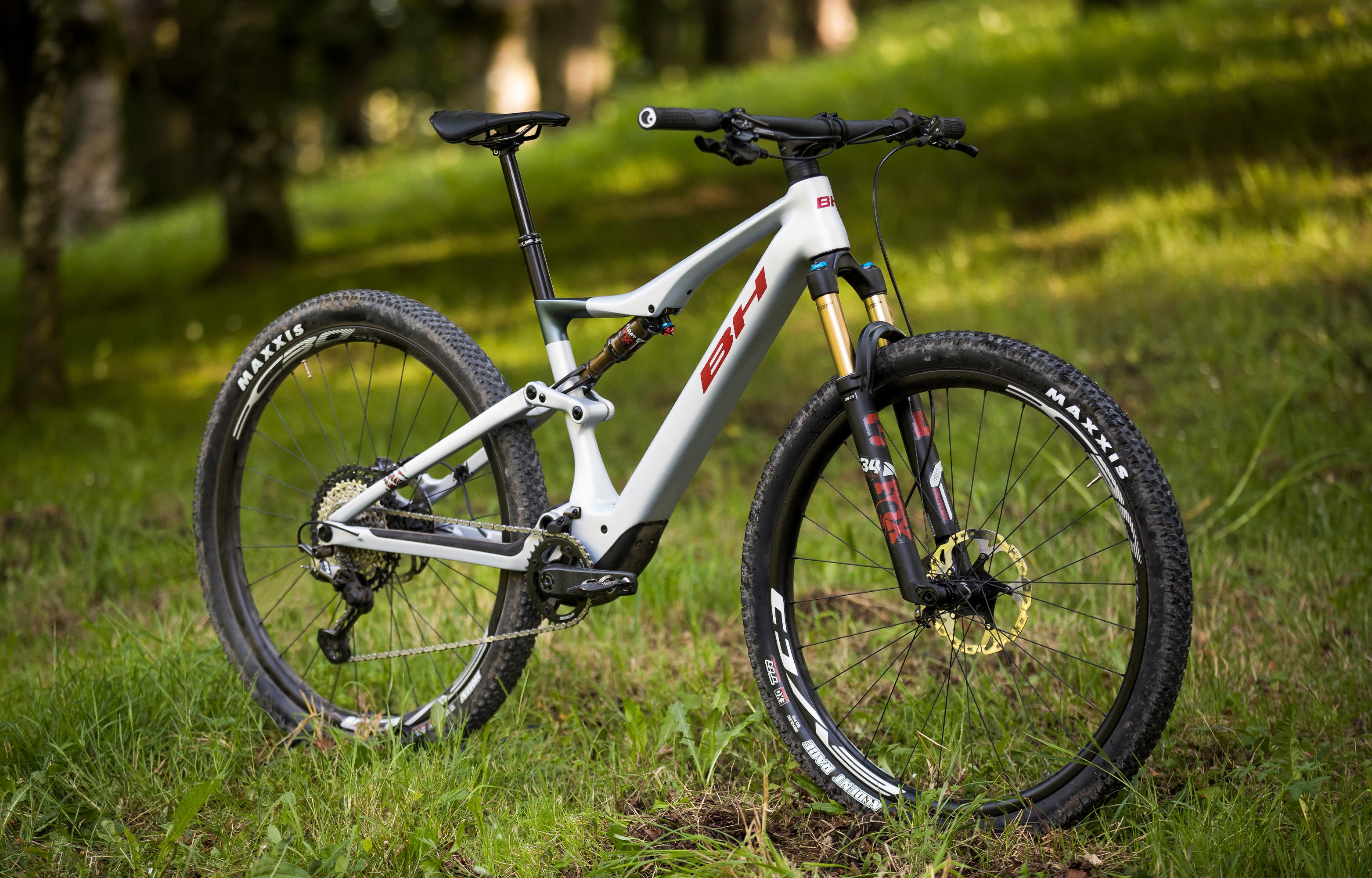 BICICLETA BH iLYNX RACE 7.7