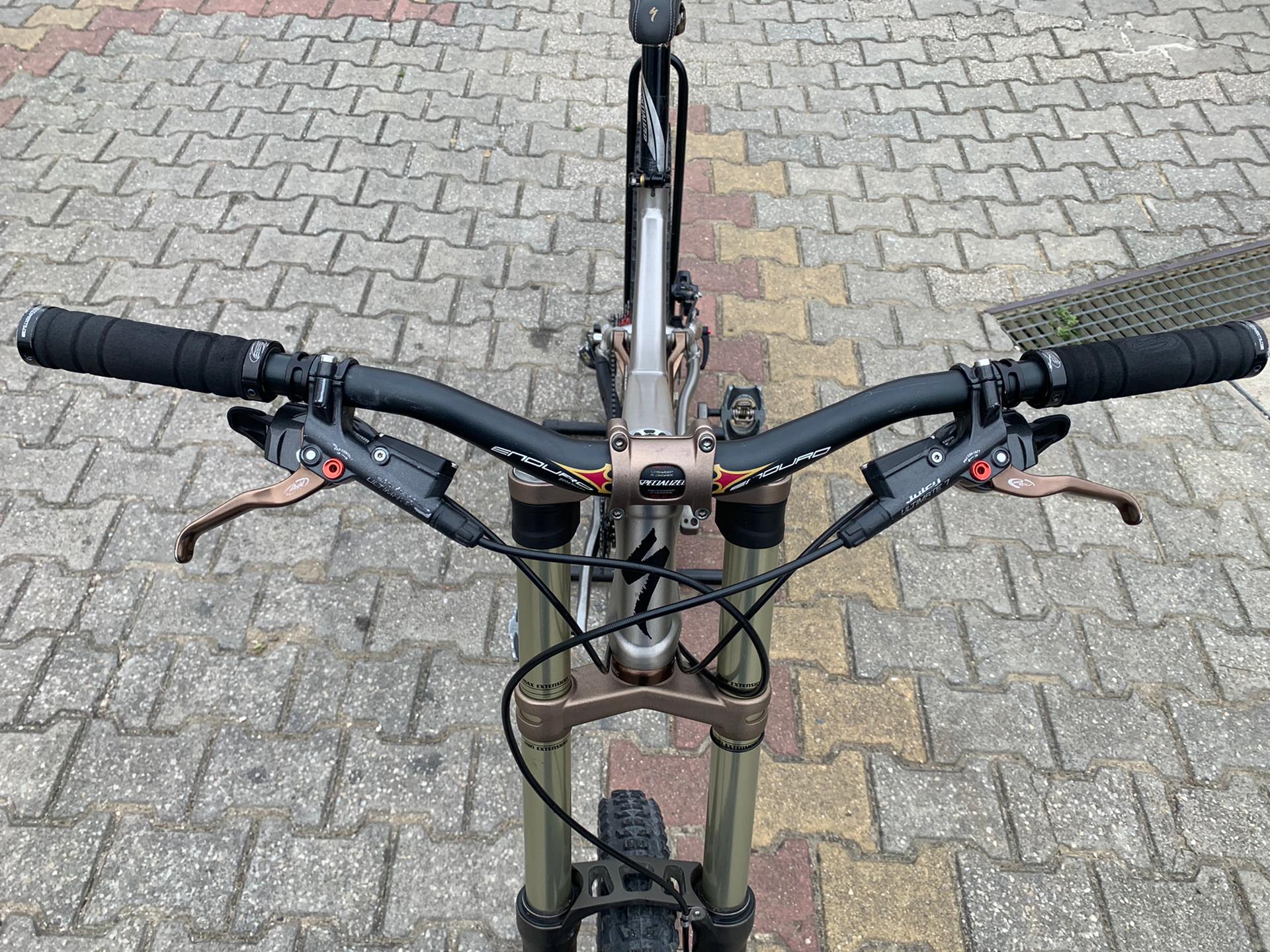 BICICLETA SPECIALIZED ENDURO