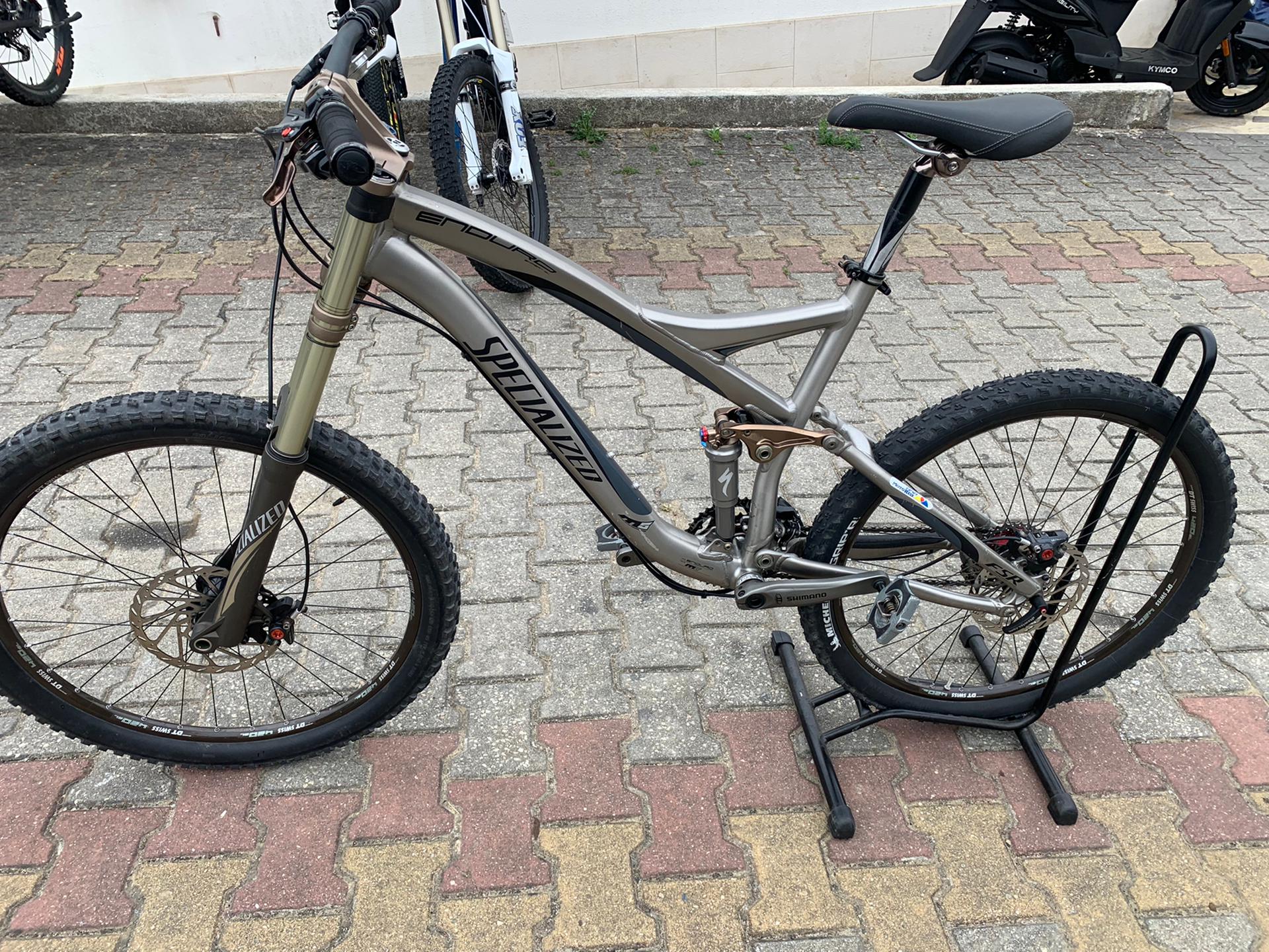 BICICLETA SPECIALIZED ENDURO