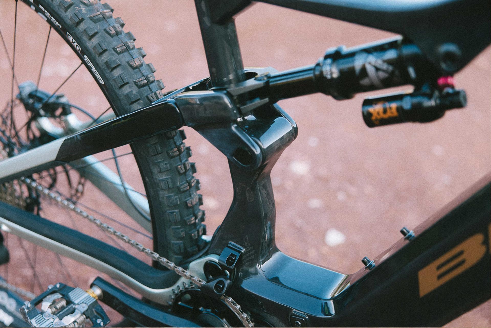 BICICLETA BH ILYNX NX TRAIL CARBONO 8.6