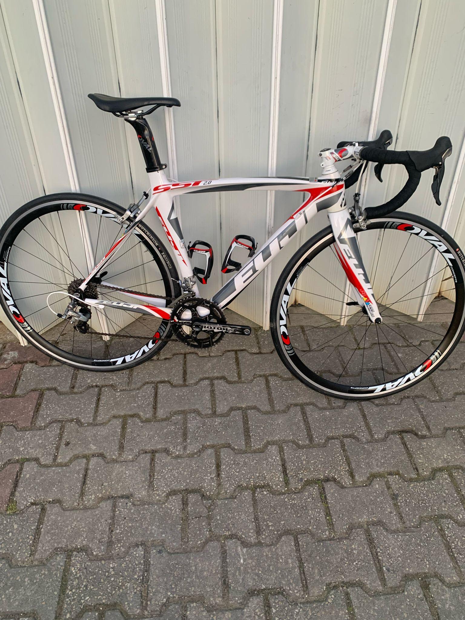 BICICLETA ESTRADA FUJI  SST 2.0 CARBONO