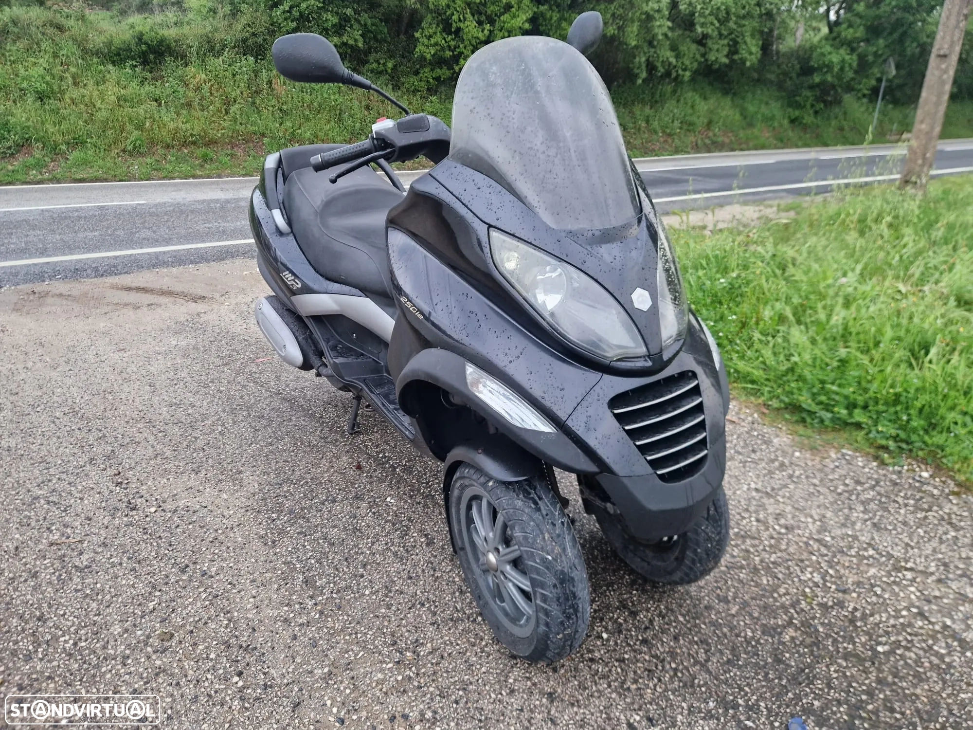 MOTO PIAGGIO MP3